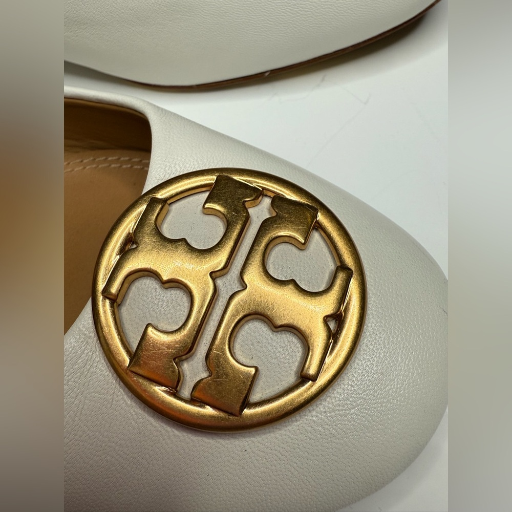 Pristine Tory Burch Cream Leather Logo Medallion Ballet Flats - Picture 5 of 8